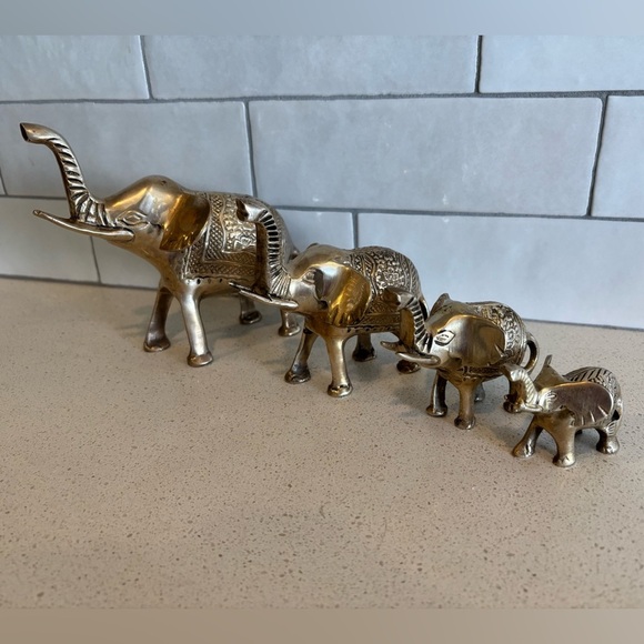 Vtg MCM India Solid Brass Elephant Statue Figurine Trunk Up Good Luck Lot Of 4 - Picture 1 of 12